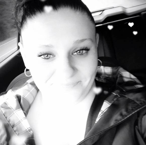 Meet your Posher, Michelle - Picture 1 of 1